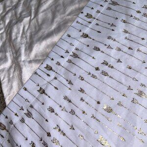 Bebe‎ baby pink white gold arrow super soft blanket